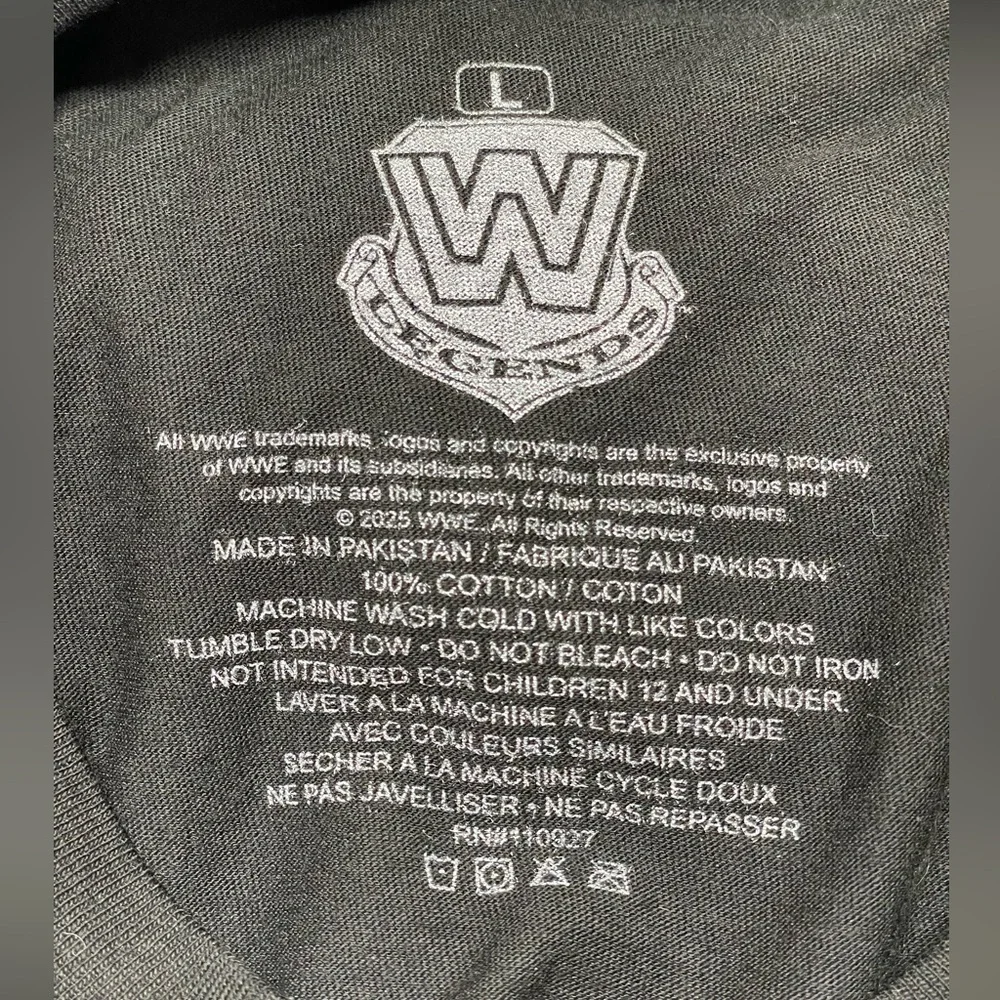WWE Legends Undertaker Black Graphic T-Shirt Size Large New without Tags - Picture 4 of 6